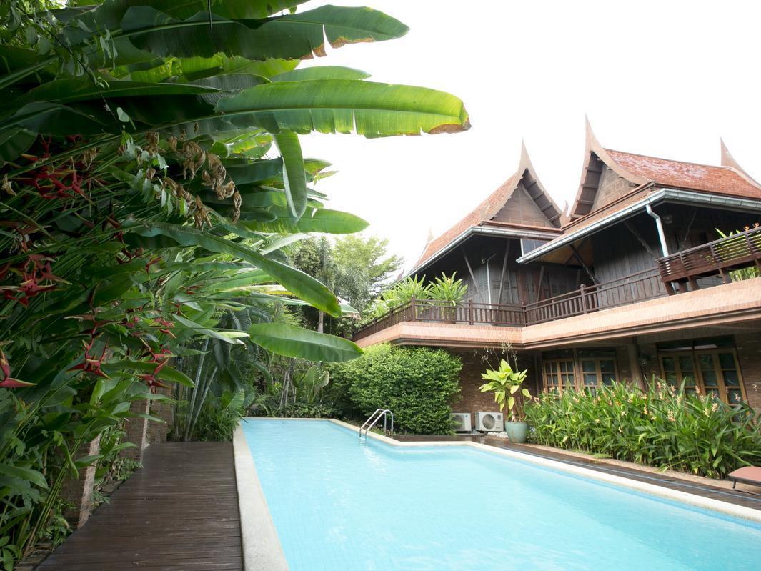 Tewa Boutique Hotel Bangkok Exterior photo