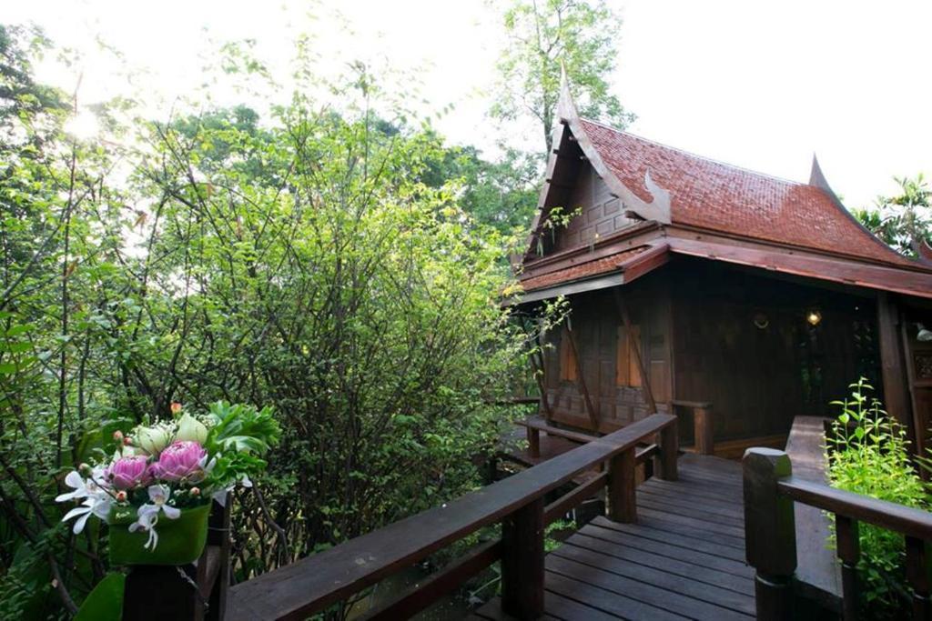Tewa Boutique Hotel Bangkok Exterior photo